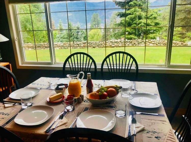 The Blue House Bed And Breakfast