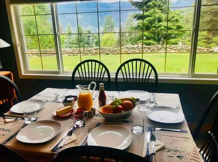 The Blue House Bed And Breakfast