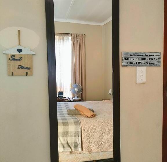 Bed & Breakfast Accommodation@42 Capital