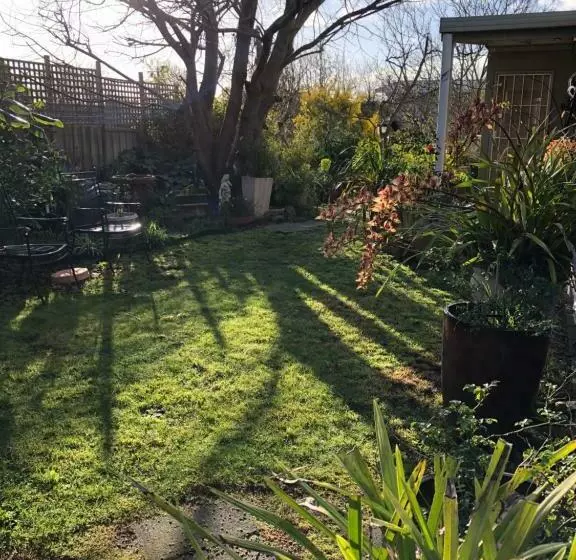 Aamiaismajoitus (B&B) At The Gallery