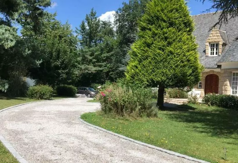 Aamiaismajoitus (B&B) Crown Roads