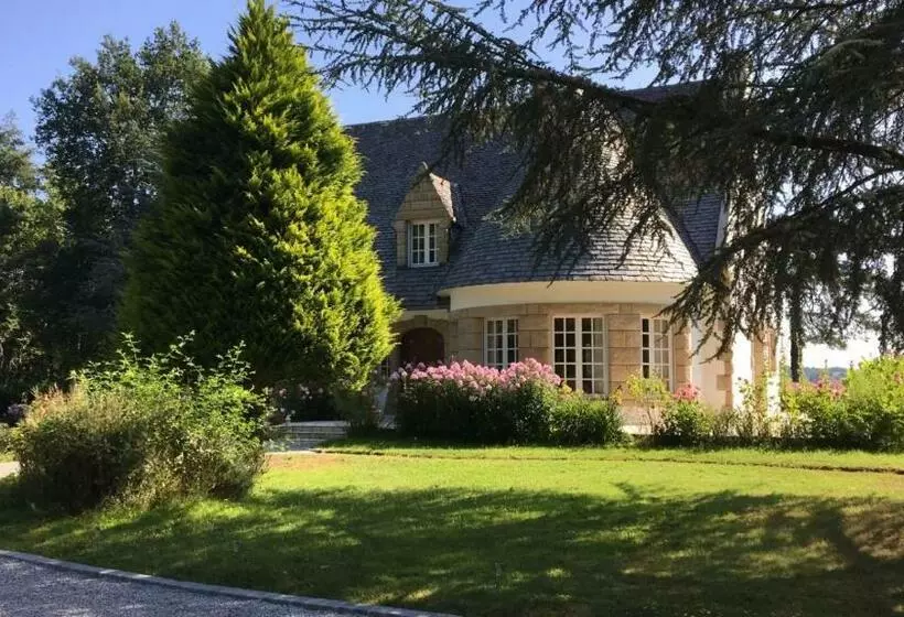 Aamiaismajoitus (B&B) Crown Roads