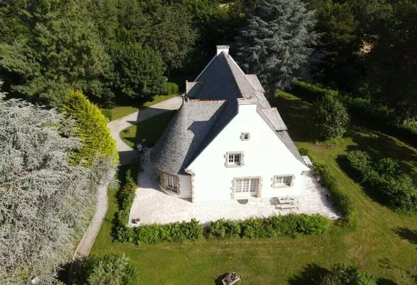 Aamiaismajoitus (B&B) Crown Roads