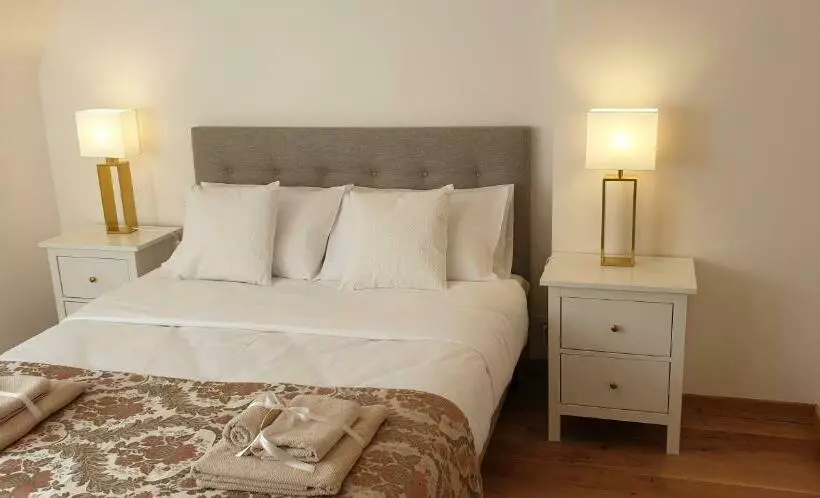 Aamiaismajoitus (B&B) Crown Roads