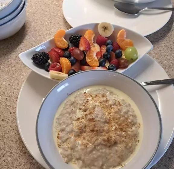 ベッドアンドブレックファースト Hillhead House, F94 F6n1