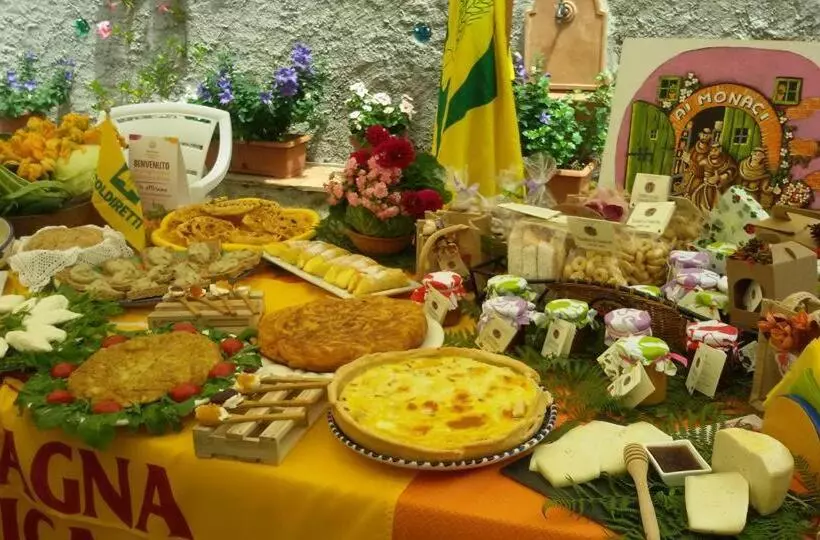 Hotelli Agriturismo Ai Monaci