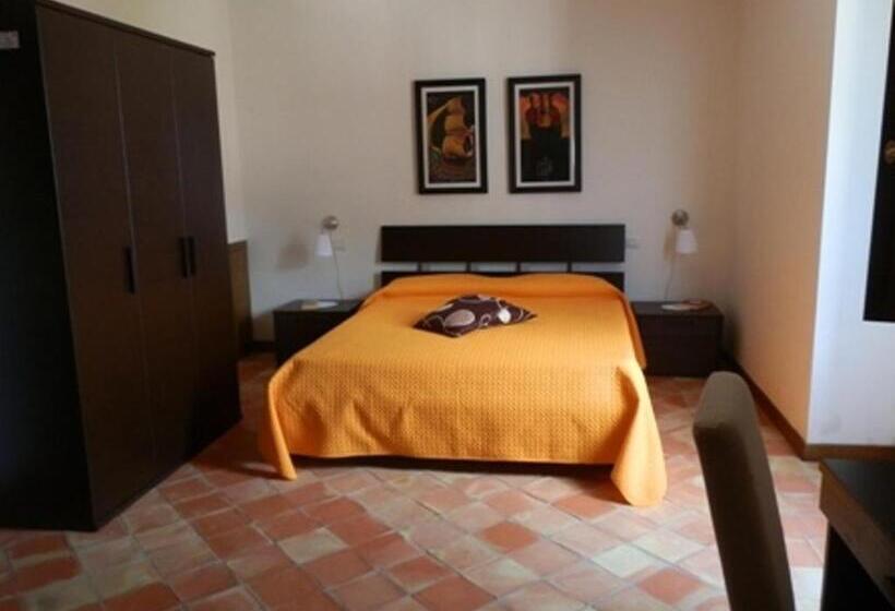 Отель Agriturismo Ai Monaci