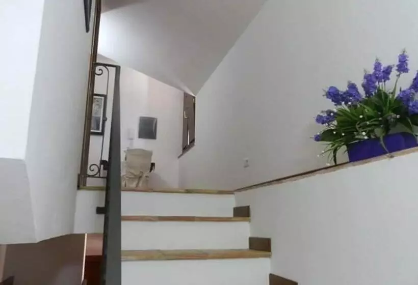 Hotelli Agriturismo Ai Monaci