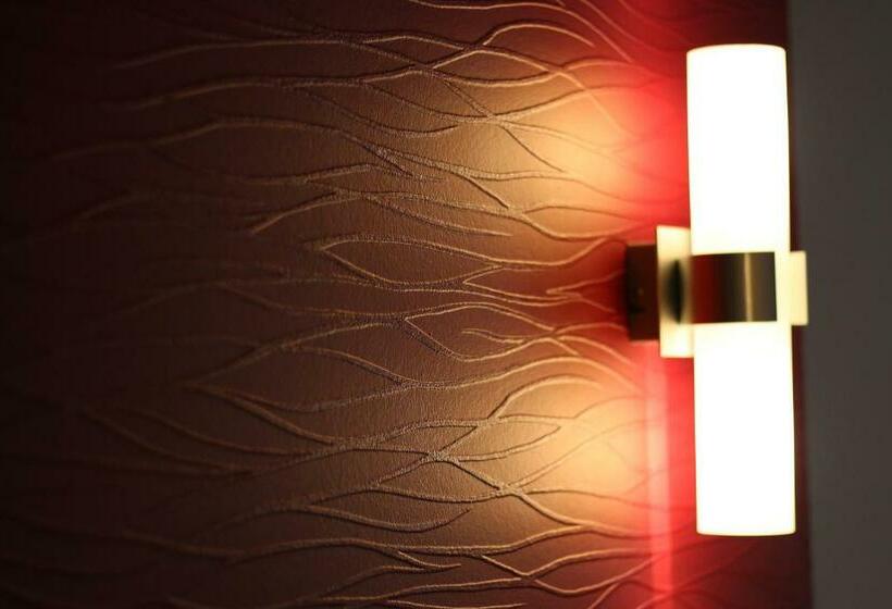 酒店 Zum Goldenen Bullen