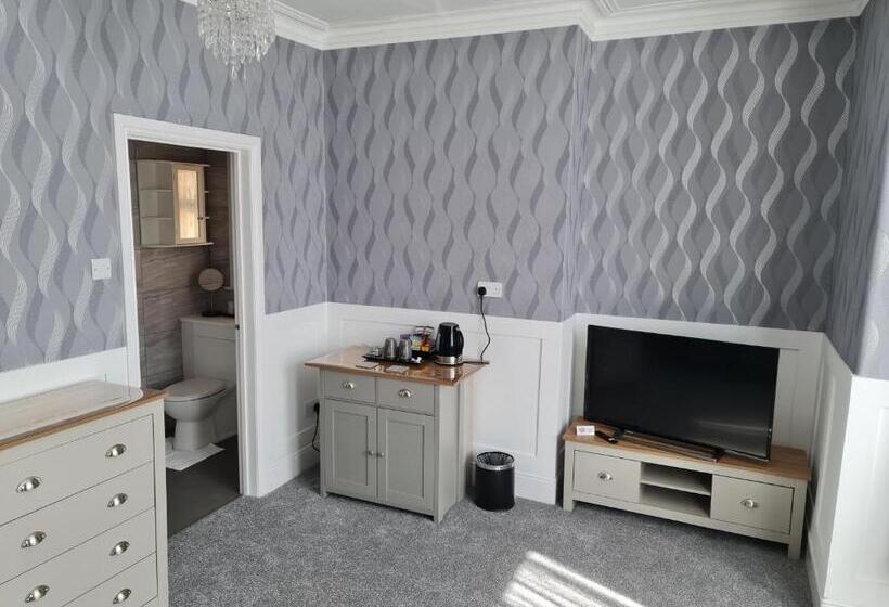 پانسیون Marden Guest House