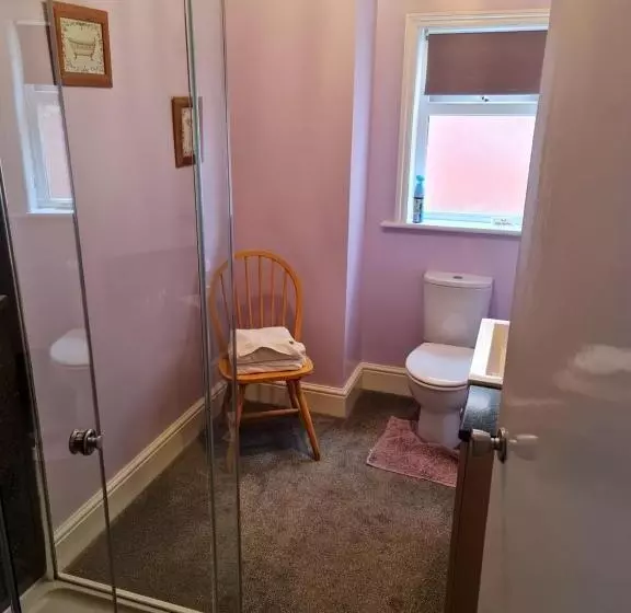 پانسیون Marden Guest House