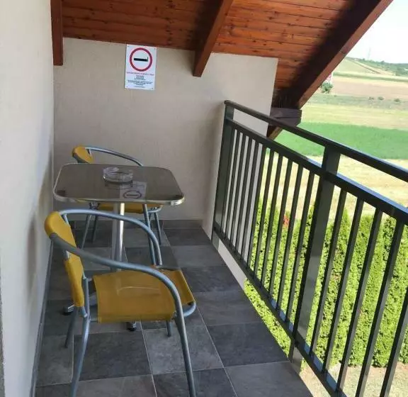 ペンション Mátyás Vendégház