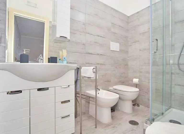 تختخواب و صبحانه Criselle