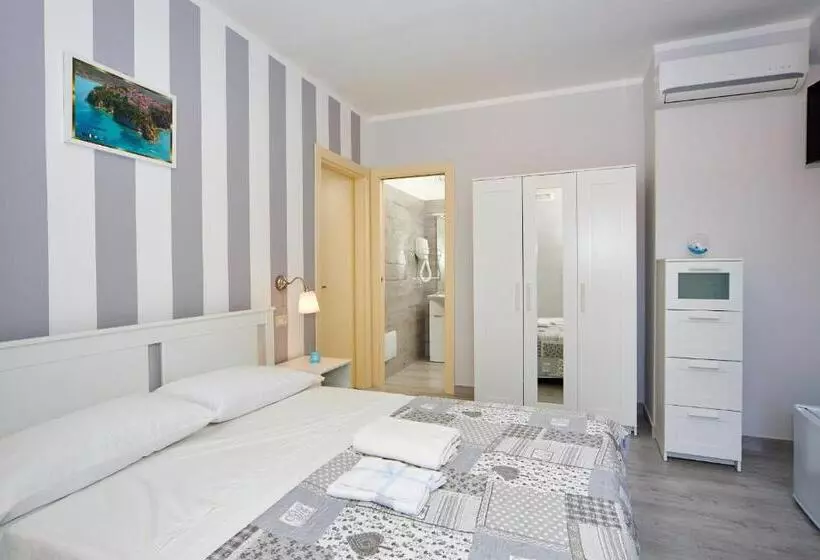 تختخواب و صبحانه Criselle