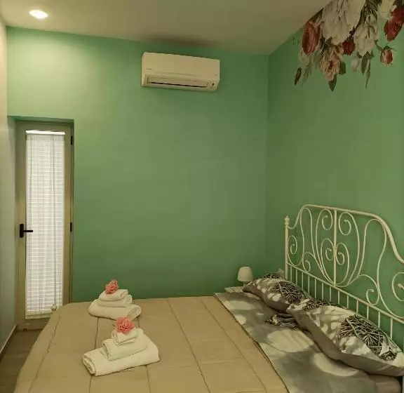 ベッドアンドブレックファースト Flower House