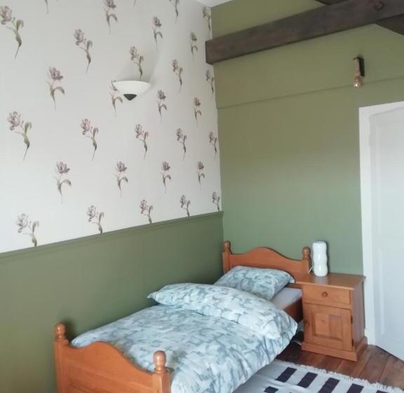 ベッドアンドブレックファースト Thunder Roadhouse