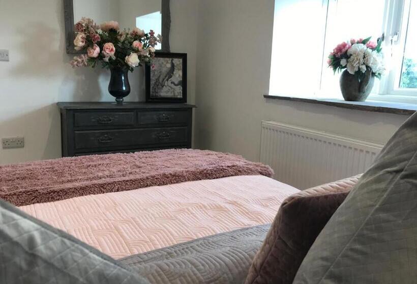 فندق The Hayloft Cheshire