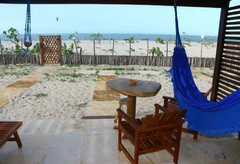 ペンション Beach House   Suite 2   Na Praia  Beachfront
