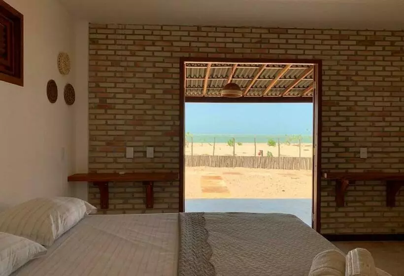 ペンション Beach House   Suite 2   Na Praia  Beachfront