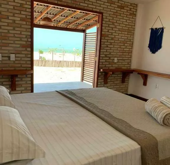 ペンション Beach House   Suite 2   Na Praia  Beachfront