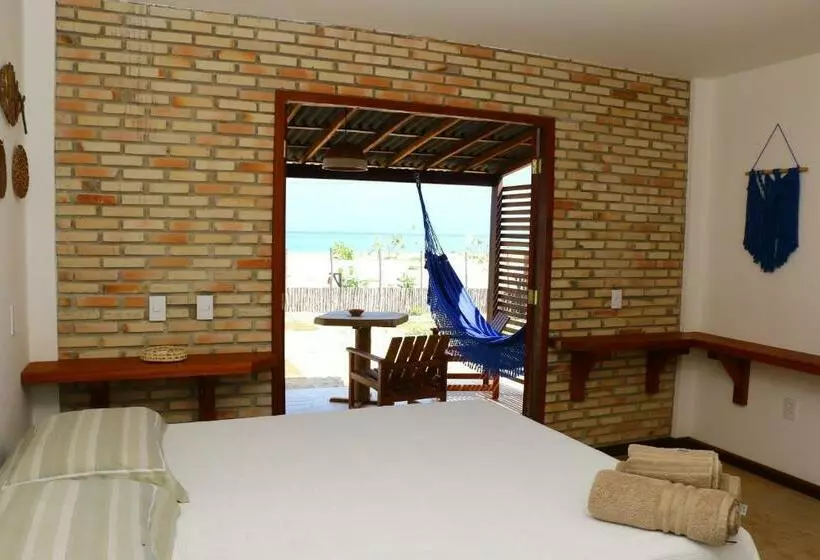 ペンション Beach House   Suite 2   Na Praia  Beachfront