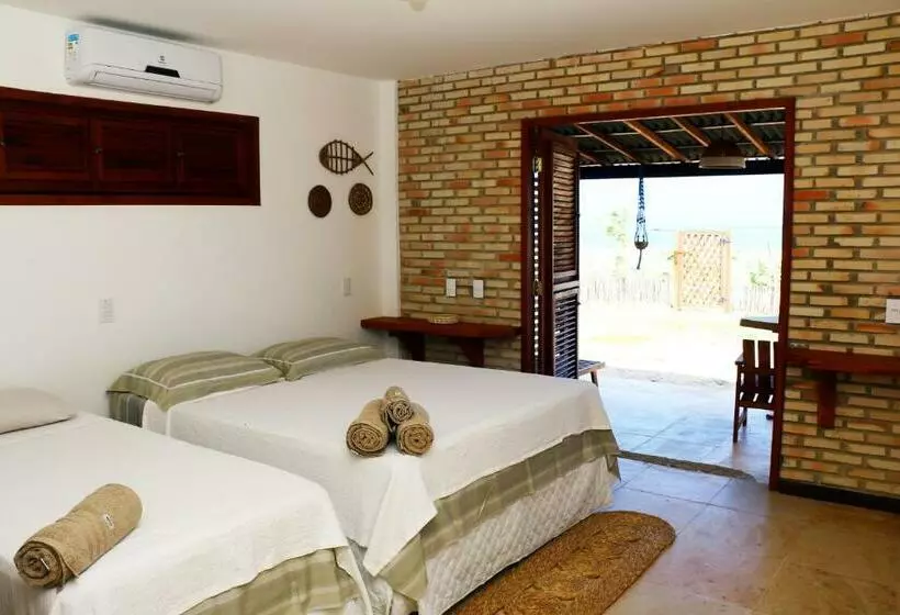 ペンション Beach House   Suite 2   Na Praia  Beachfront