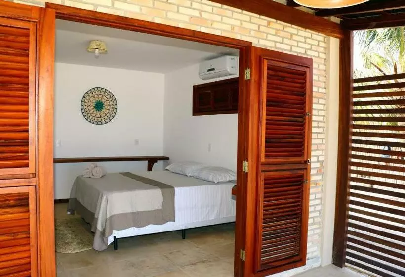 ペンション Beach House   Suite 2   Na Praia  Beachfront