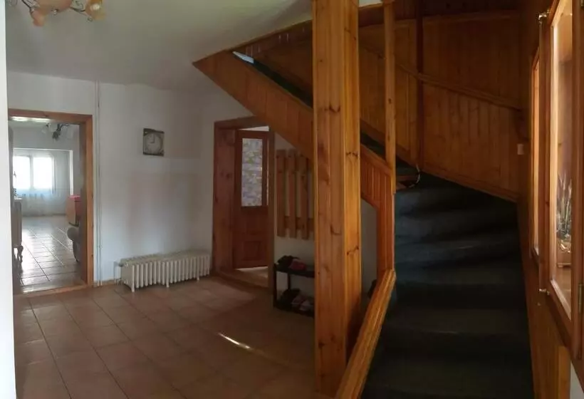 Majatalo Casa Rodica Str. Clabucetului 28