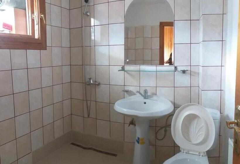 פנסיון Casa Rodica Str. Clabucetului 28