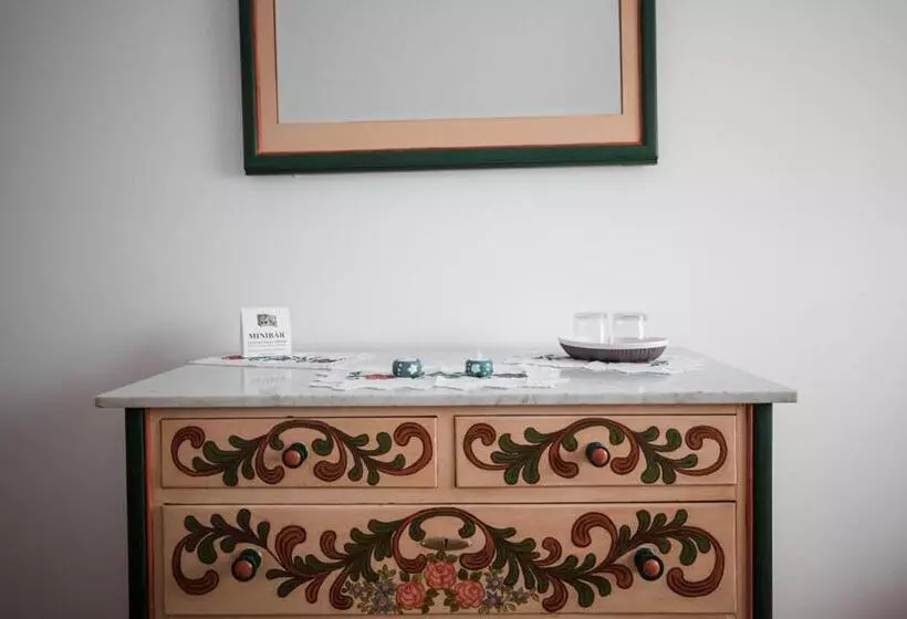 Majatalo Muskatli Panzio Sic