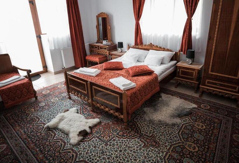 بنسيون Muskatli Panzio Sic