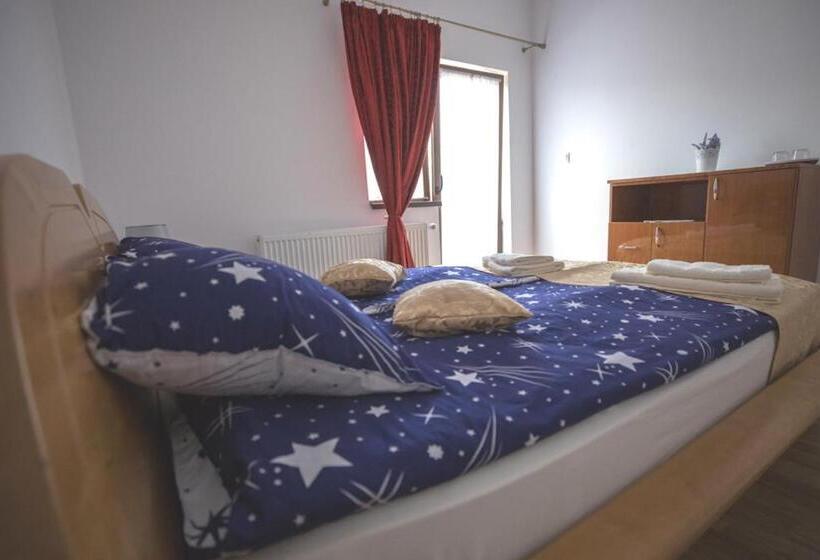 بنسيون Muskatli Panzio Sic