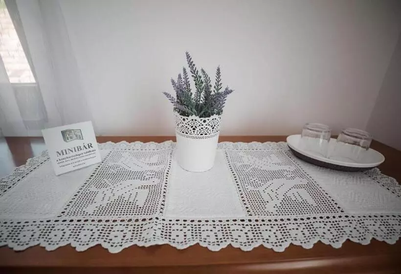 Majatalo Muskatli Panzio Sic