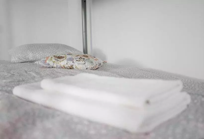 Majatalo Muskatli Panzio Sic