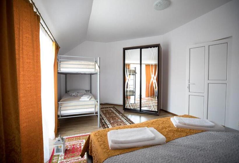 بنسيون Muskatli Panzio Sic