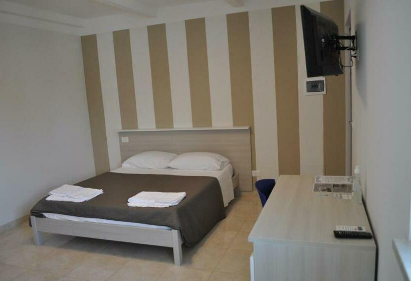 ペンション Villa Angela