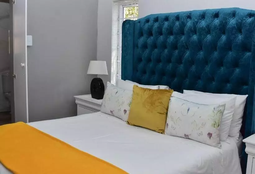 ペンション Villa Palesa Guesthouse