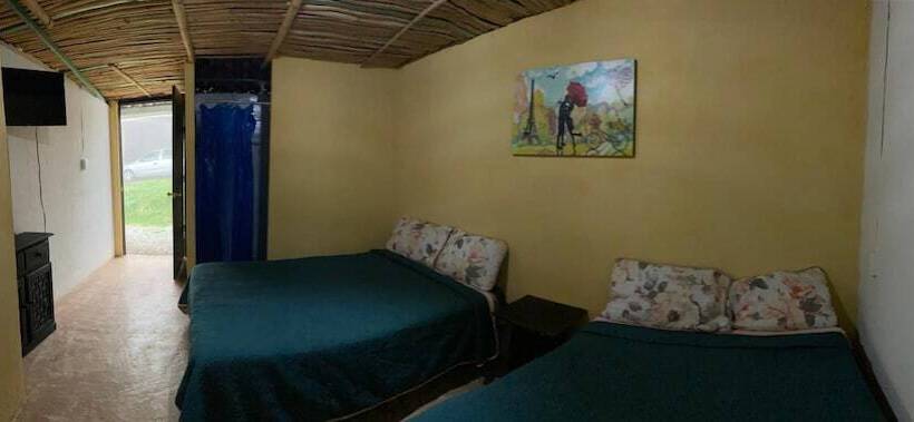 هاستل Cabaña Miroji