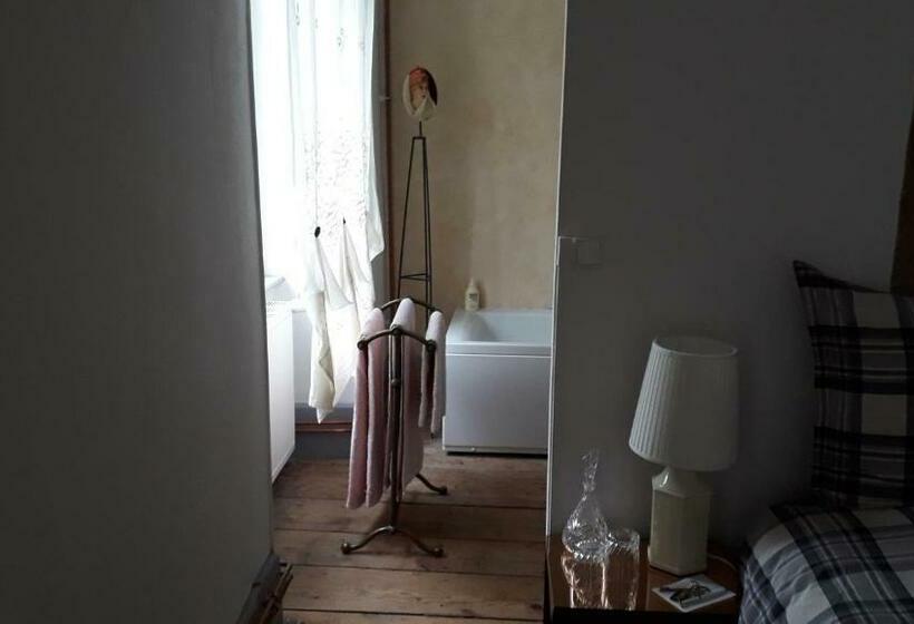 צימר L Ancienne Comédie