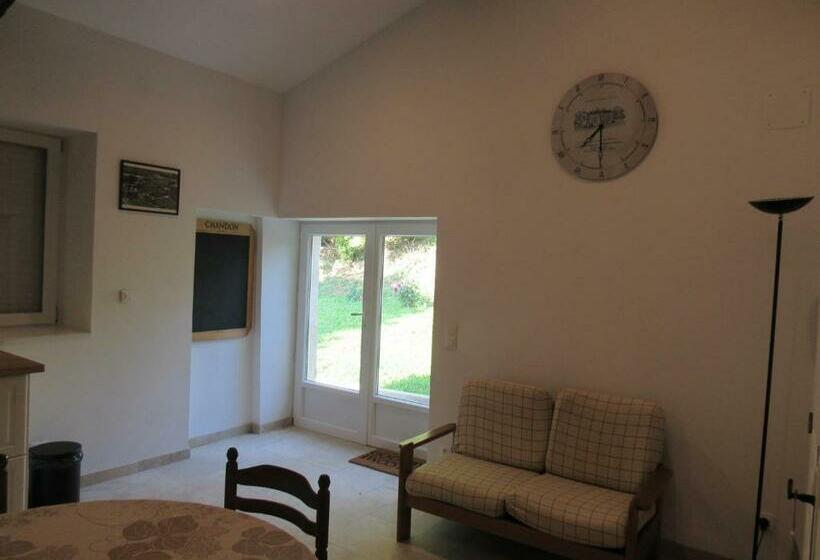 Bed and Breakfast La Maison Des Graves