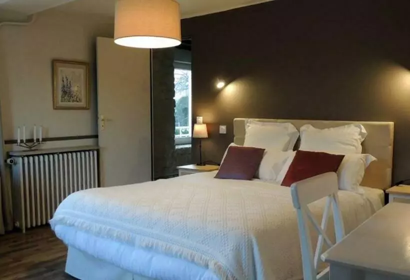 Aamiaismajoitus (B&B) Le Jardin Du Puits