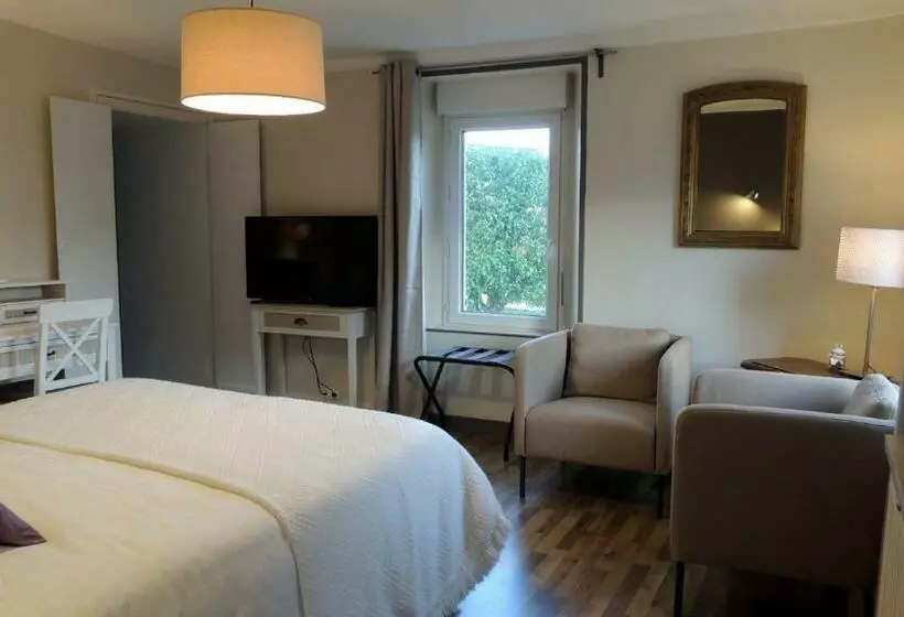 Aamiaismajoitus (B&B) Le Jardin Du Puits