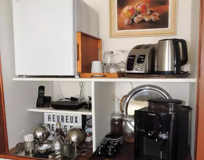 Aamiaismajoitus (B&B) Le Jardin Du Puits