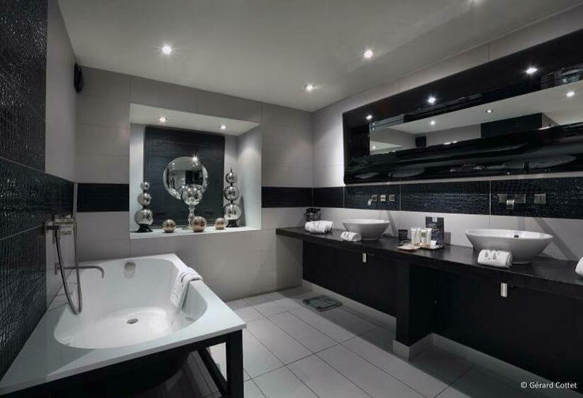 Отель Le Saint Roch