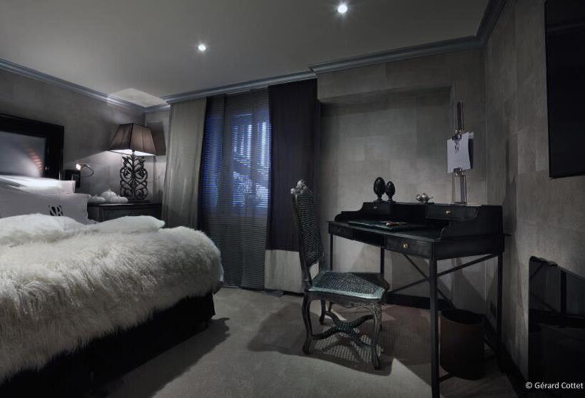 Отель Le Saint Roch