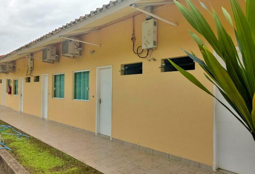 ホテル Pousada Santo Antônio