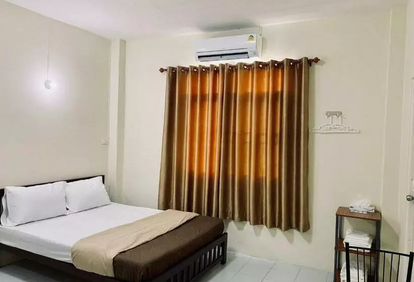 Pd Hostel