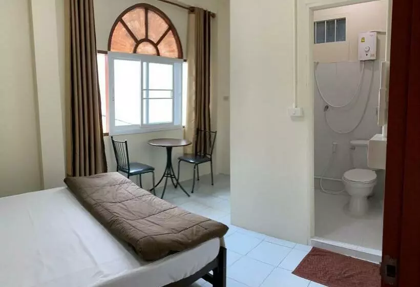Pd Hostel