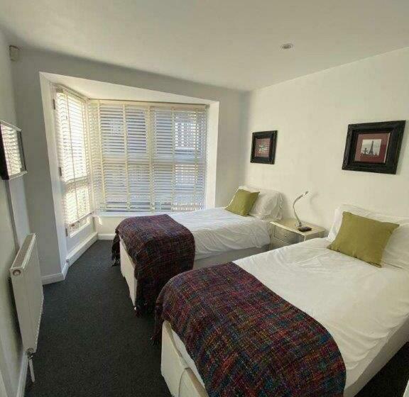 Пансион Beachside House