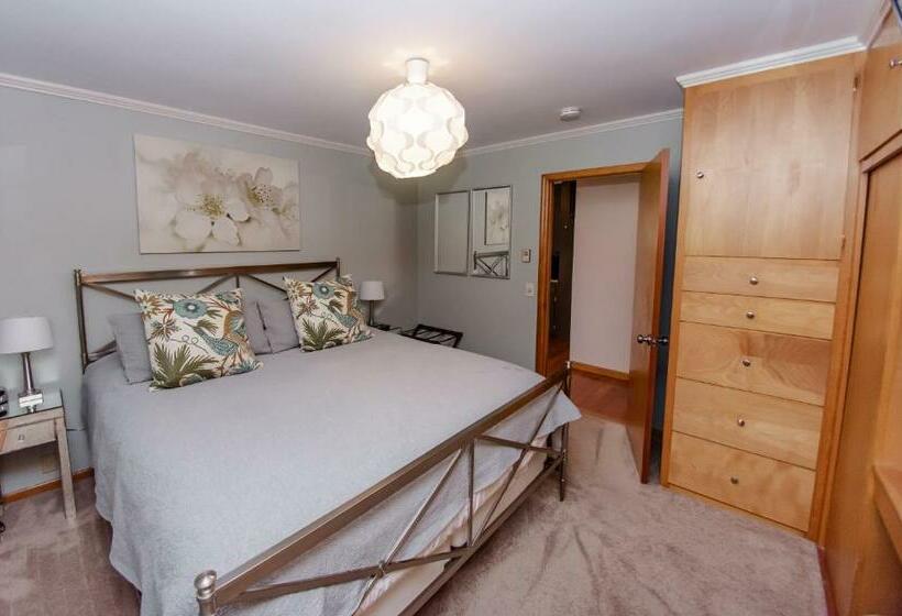 펜션 Small Batch Lodging